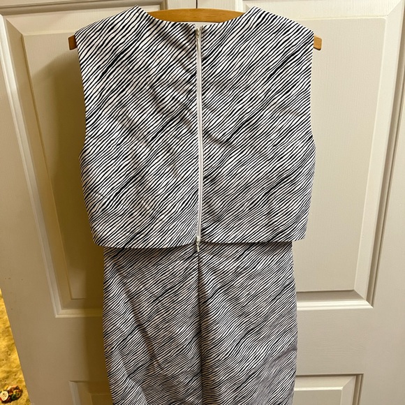 Kate Spade Saturday Black and White Dress size 2 - Picture 4 of 5